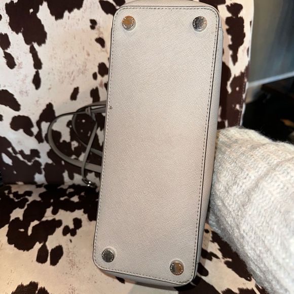 Michael Kors (Grey) Tote Handbag - Picture 10 of 15